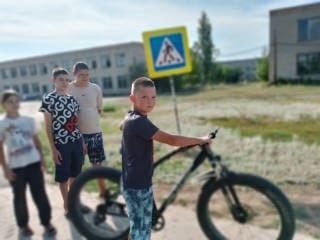 Внимание, двухколесный транспорт.